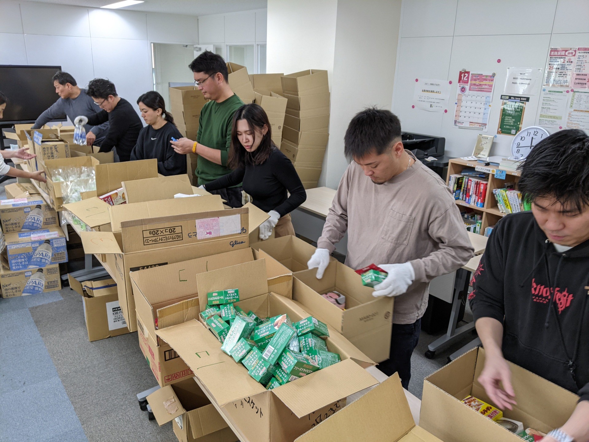 ユニティ・テクノロジーズ様より物資支援発送のご協力をいただきました